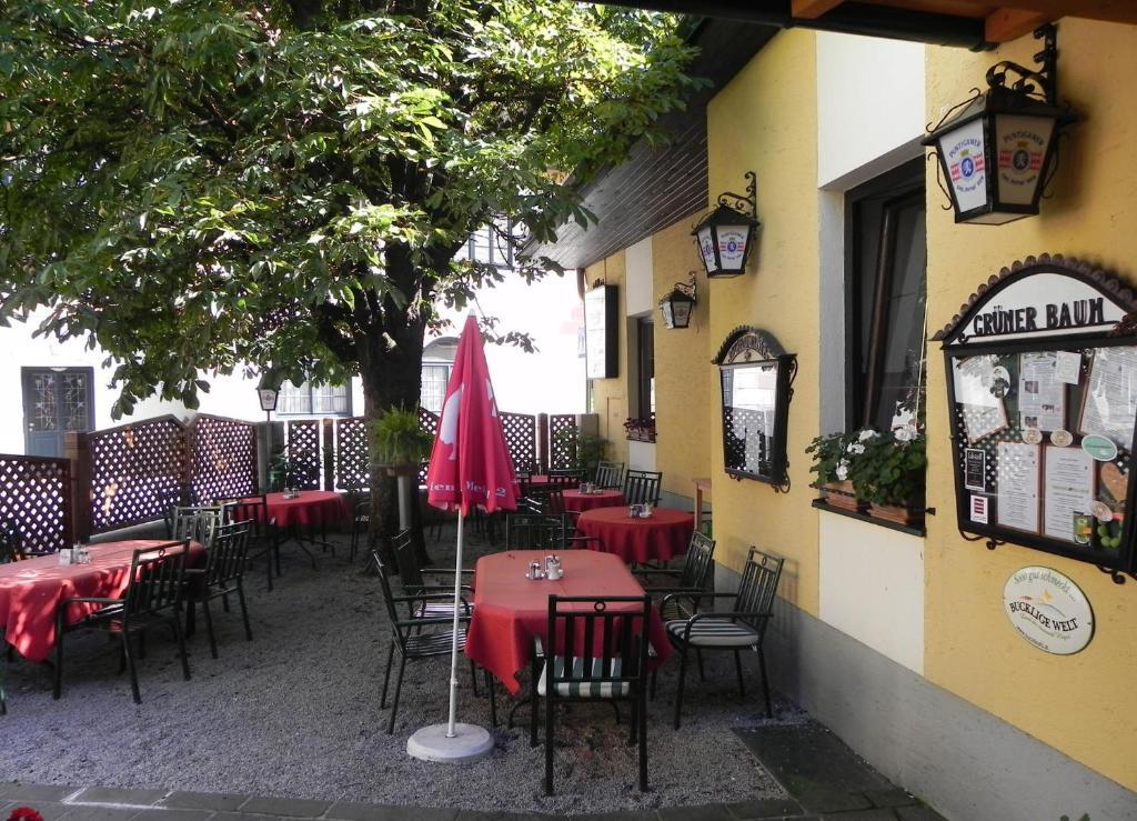 Gasthof Grüner Baum Kirchberg am Wechsel Exterior foto